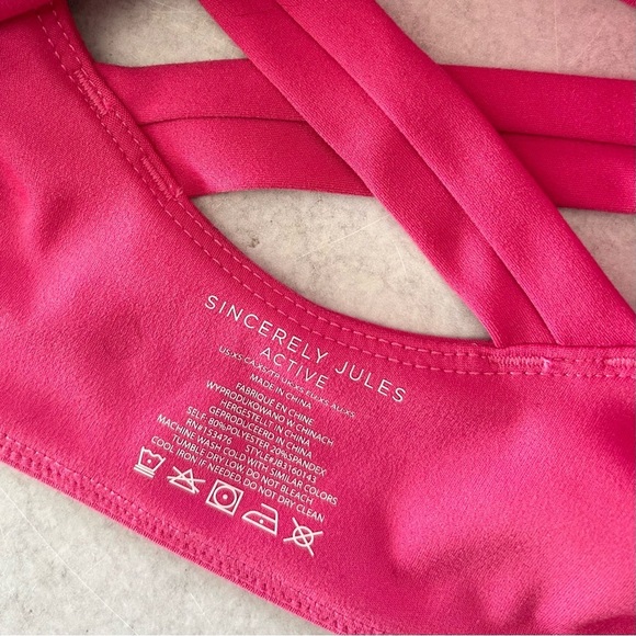 Sincerely Jules Cross Back Stash Pocket Active Crop Top, Pink XS - Picture 3 of 8